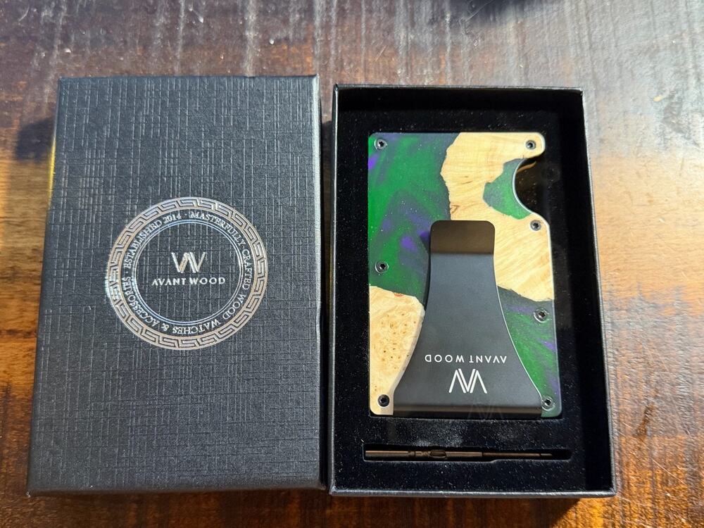 Avant Wood Minimalist Wallet Burl Wood Green Resin Money Clip Card Holder